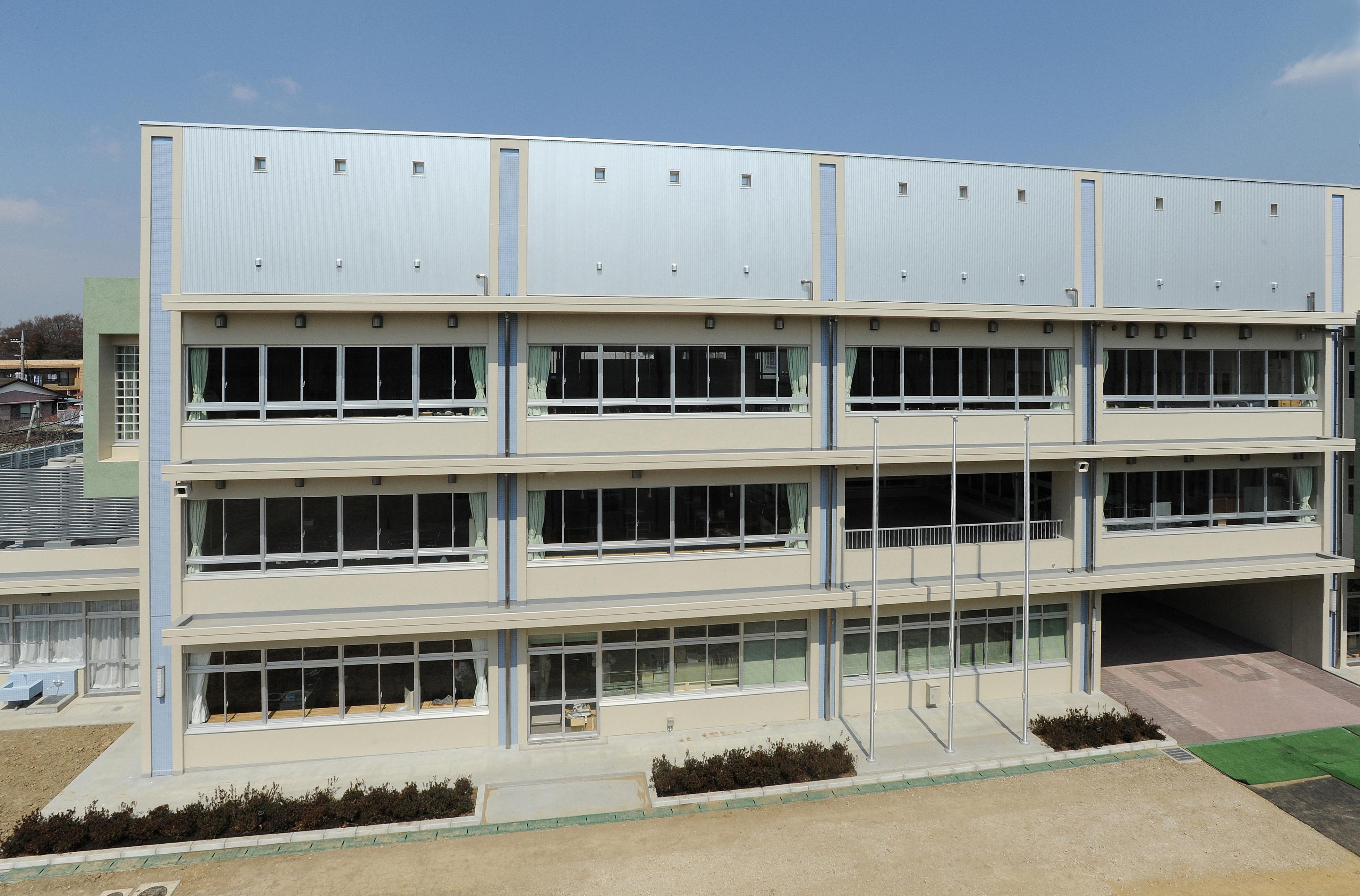 株式会社 川崎設計 | 東高津小学校(2011)